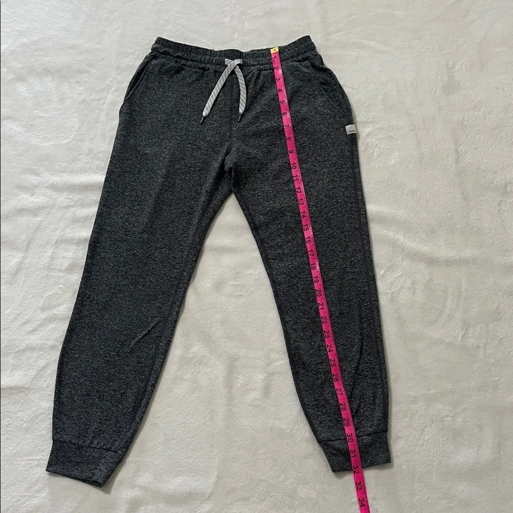 Vuori Heather Gray Women's Joggers - Picture 4 of 8